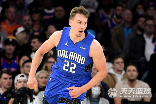 纸面实力上 纸面实力上