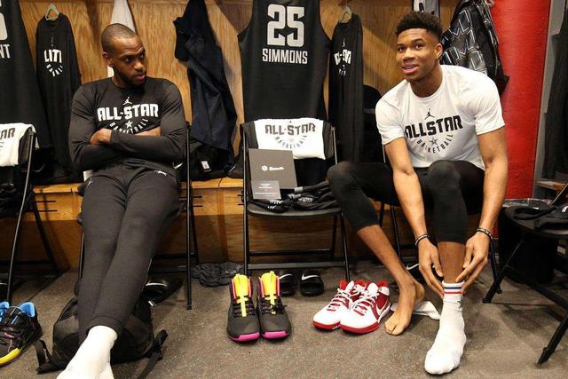 她通过变速 她通过变速